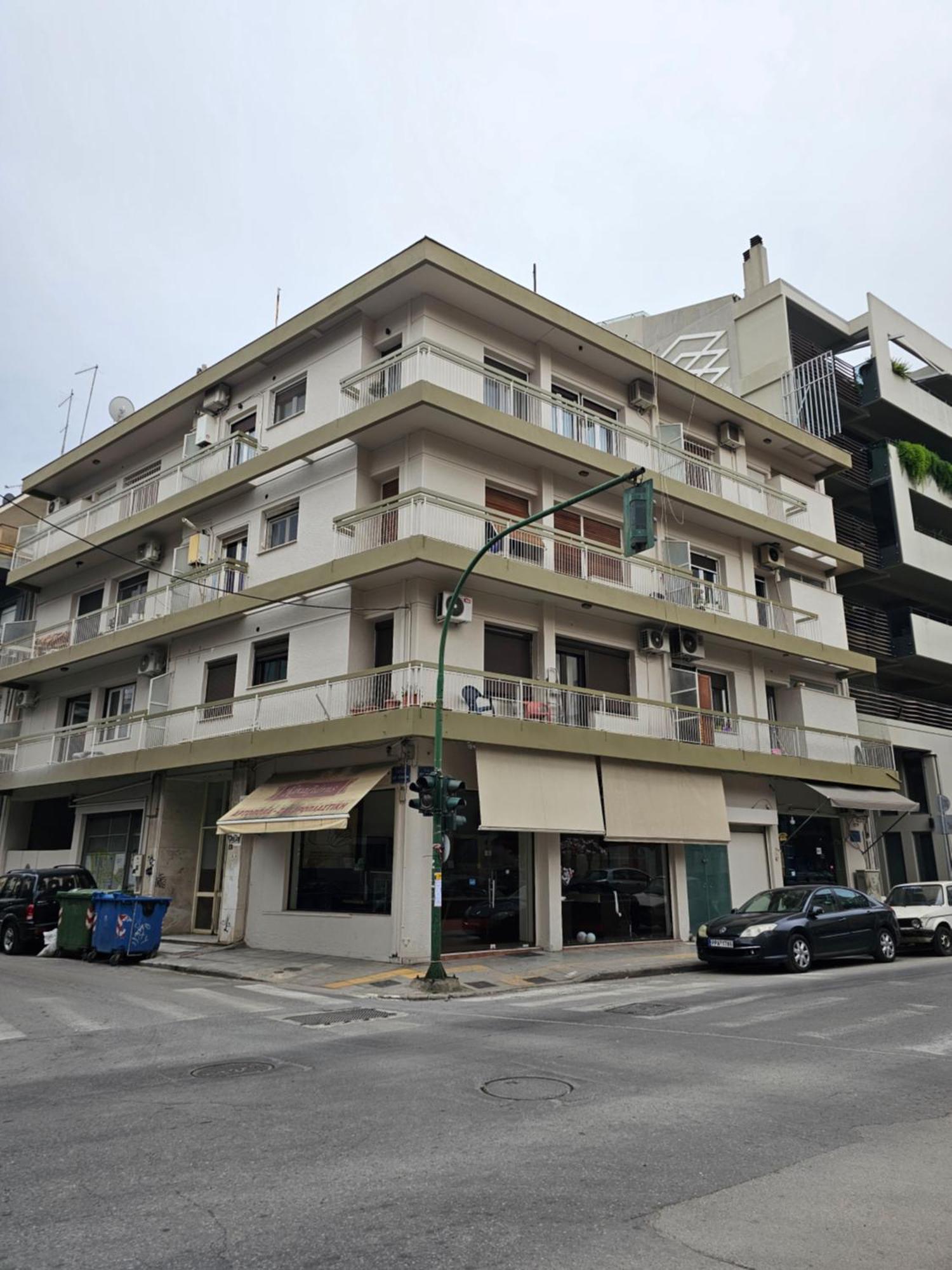 Elektra'S Apartment#2 1St Fl, Διαμέρισμα Στο Κέντρο Της Λάρισας Με Δωρεάν Parking Eksteriør bilde