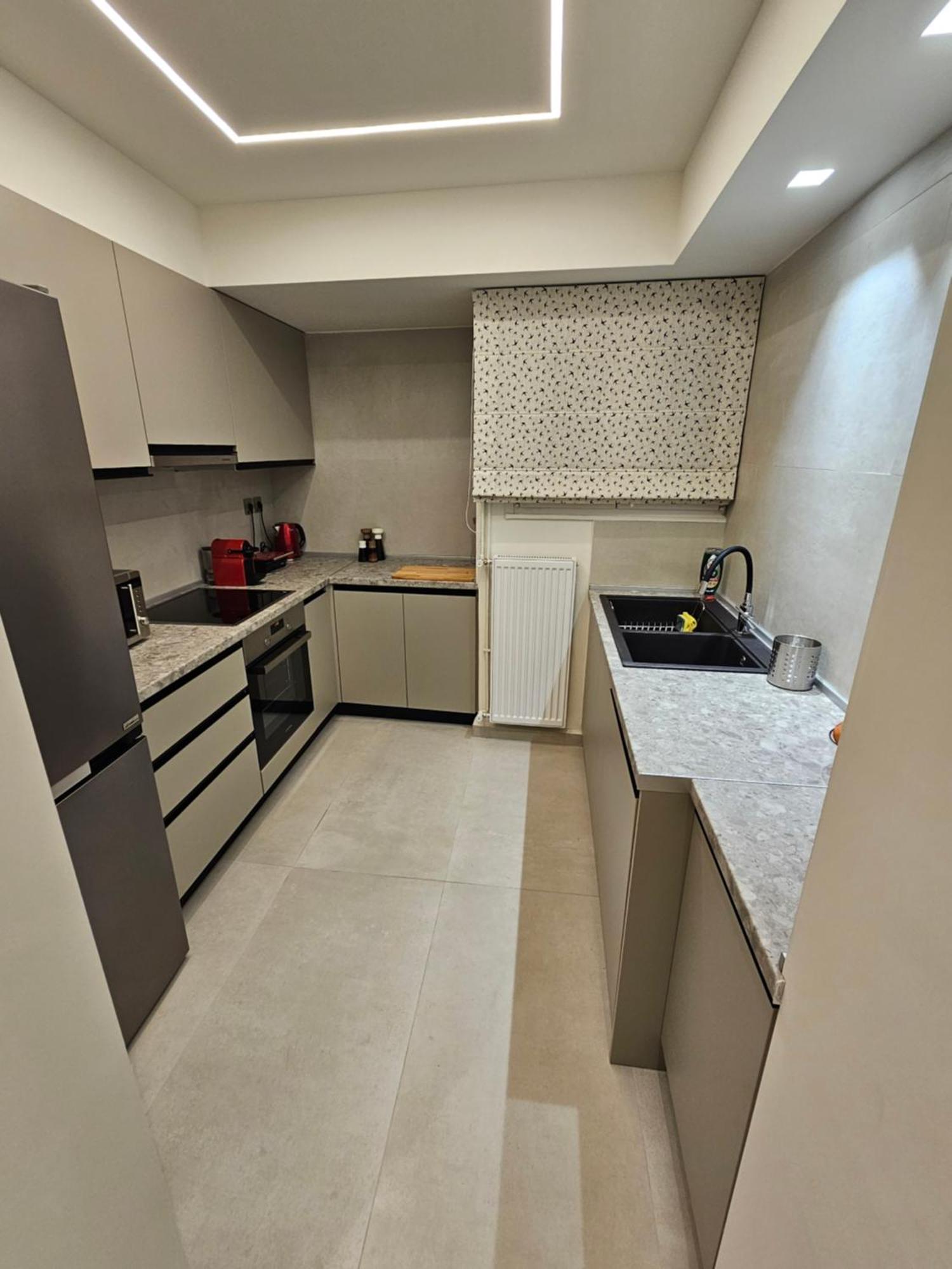 Elektra'S Apartment#2 1St Fl, Διαμέρισμα Στο Κέντρο Της Λάρισας Με Δωρεάν Parking Eksteriør bilde